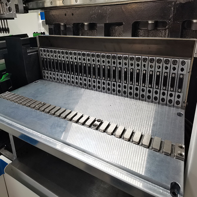 Máquina de montagem de PCB de motor linear magnético Luzes LED Escolha e coloque máquina CCC