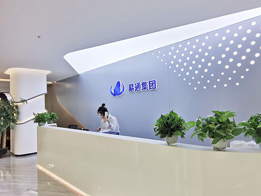 Picareta de Smt das cabeças dos bulbos 45000CPH 12 do diodo emissor de luz do CCC e máquina magnéticas do lugar