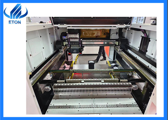 SMT Produção Windows 7 220V AC 50HZ Semicondutor Board Pick and Place Machine