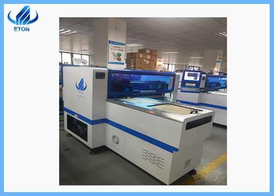 O motor linear SMT escolhe e coloca a máquina Windows 7 45000CPH para luzes do diodo emissor de luz