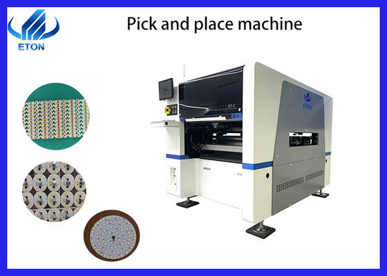 Picareta do bulbo dobro do DOB do bulbo do diodo emissor de luz do módulo e máquina de alta velocidade do lugar